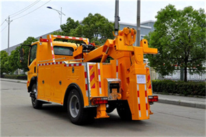 元阳高速路拖车费